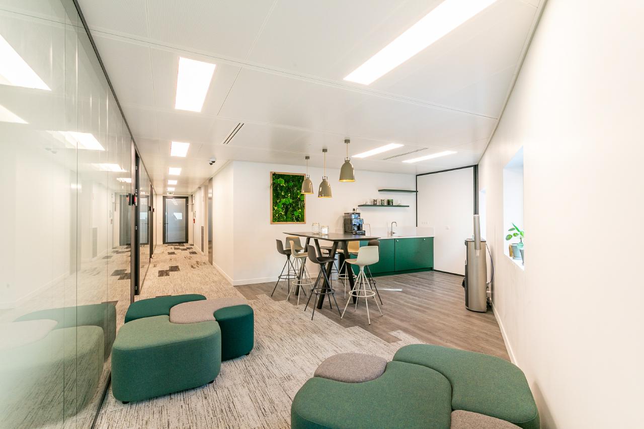 Bureau La Défense 4147m² Location bureau Puteaux Hauts-de-Seine OLBUR2001671 3